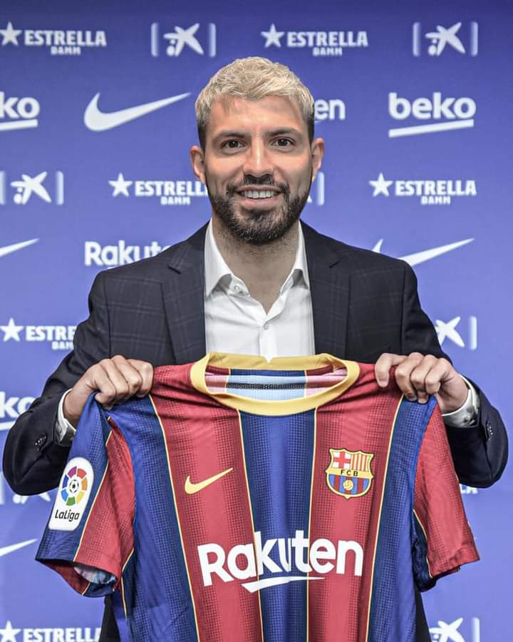 «Kun» Agüero nuevo jugador del Barcelona.