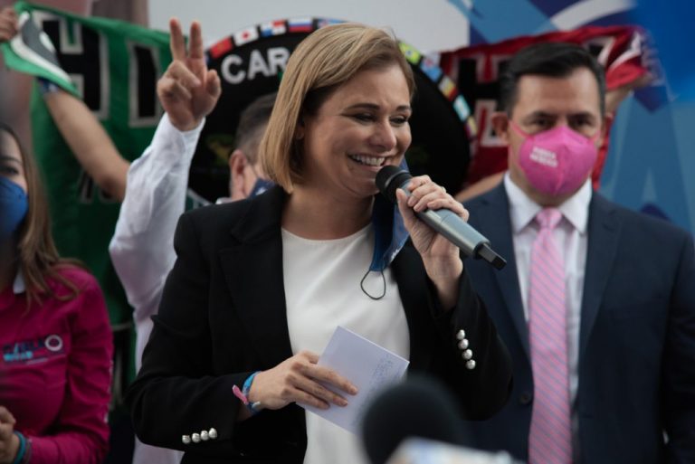 Maru Campos propone desaparecer, fusionar y ajustar secretarías de gobierno