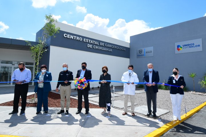 Inauguran Centro Estatal de Cancerología en Chihuahua