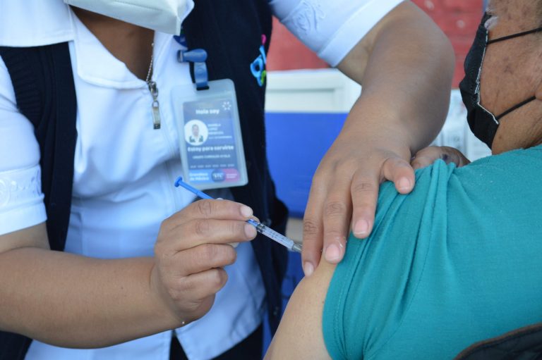 Próxima semana segunda dosis de vacuna anticovid a personas de 40 y más en Chihuahua