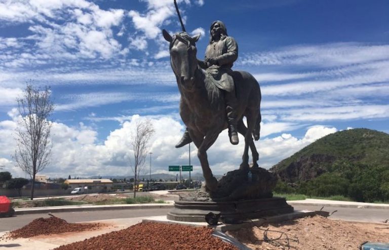 Pide comunidad Apache traslado del monumento del Jefe Victorio al centro de la ciudad
