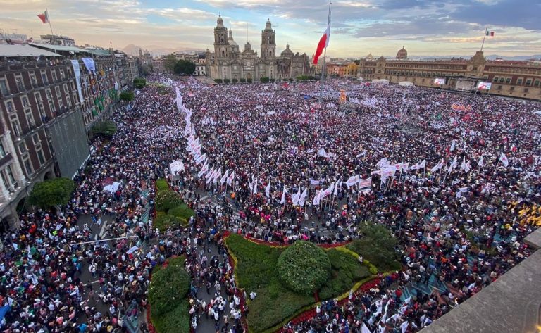 Asisten 250 mil personas al AMLOFest en Zócalo capitalino, reporta la SSC