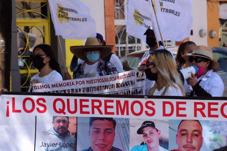 Familias de desaparecidos caminarán más de 224 kilómetros en protesta en Chihuahua