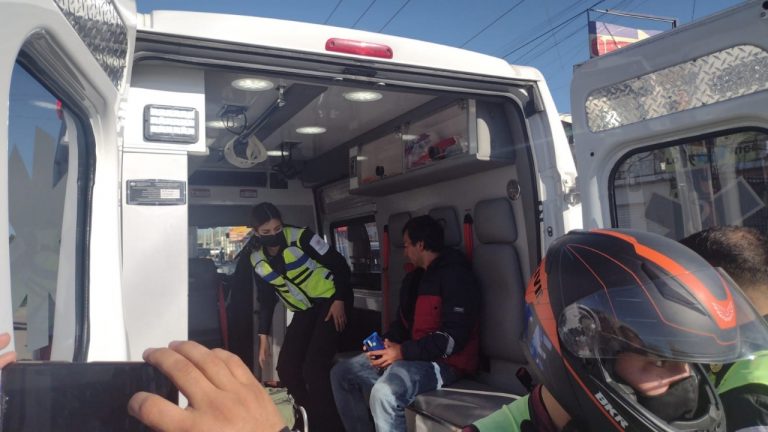 Rescata Policía Municipal a migrante extraviado en el Desierto