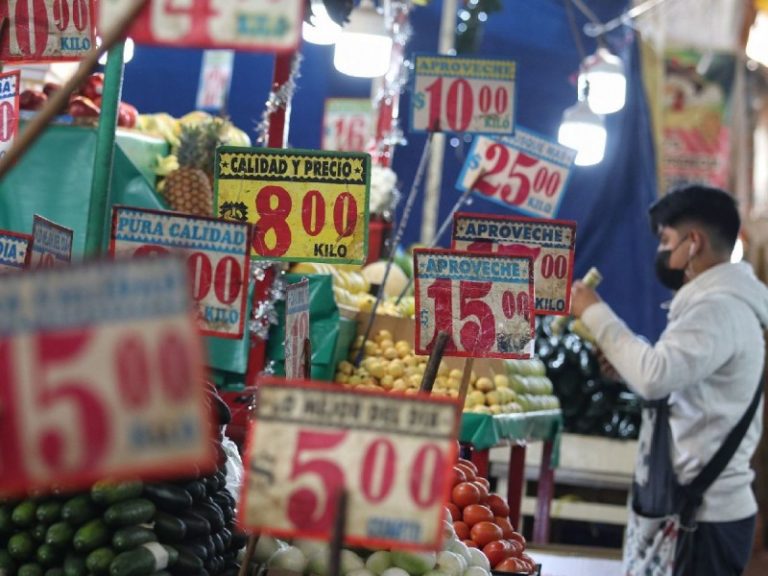 López Obrador elimina aranceles a alimentos y otros productos para combatir inflación