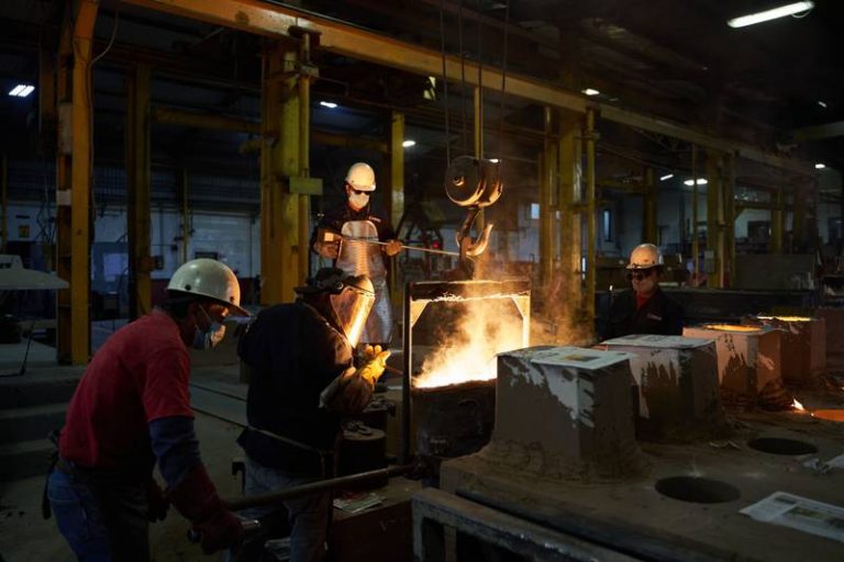 EU suspende aranceles al acero de Ucrania en apoyo a la resistencia