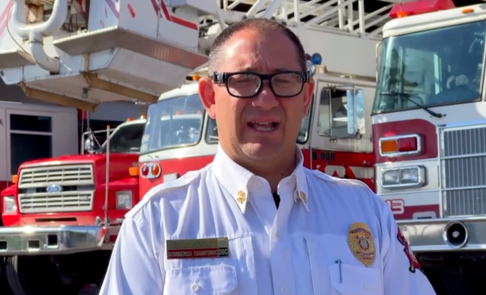 Bombero de Cuauhtémoc cumple 33 años de servicio