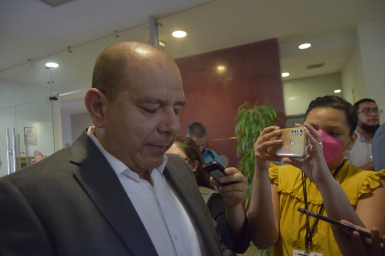 Este es el sexenio de las renuncias sin explicación: Estrada Sotelo