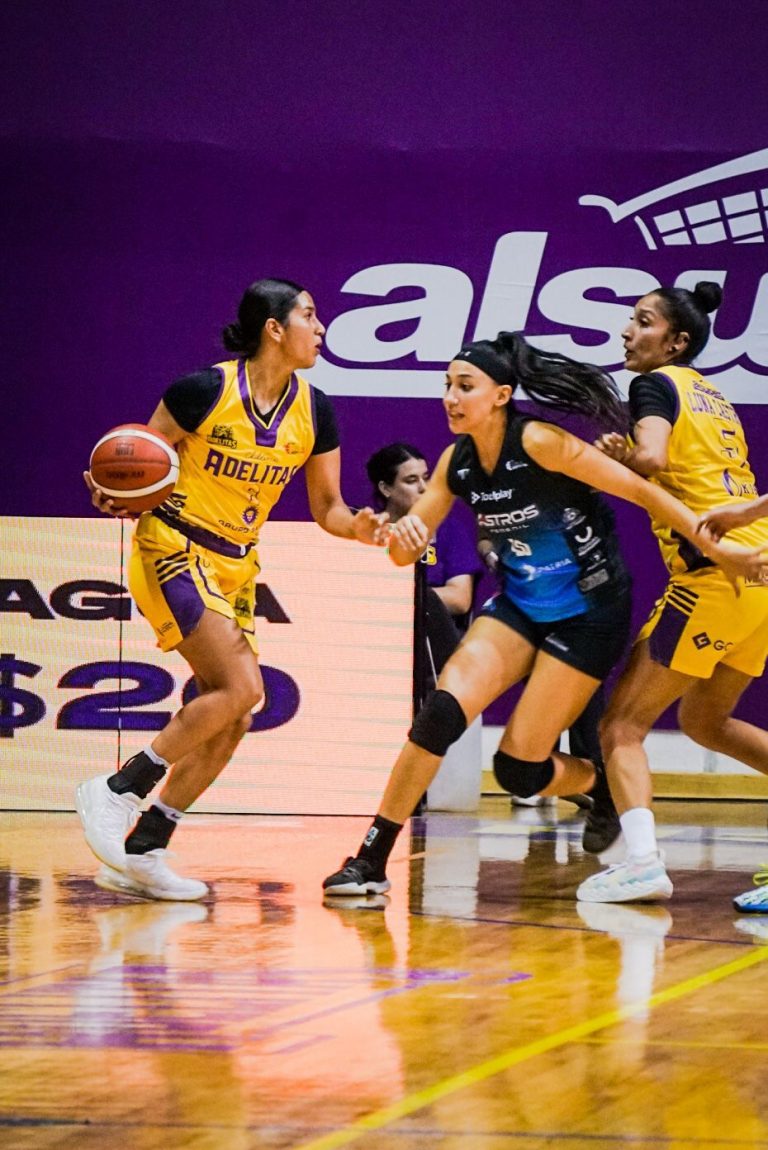 Adelitas inmaculadas