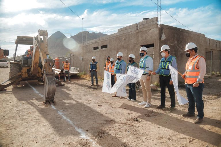 Arranca alcalde instalación de alcantarillado sanitario en Las Norias