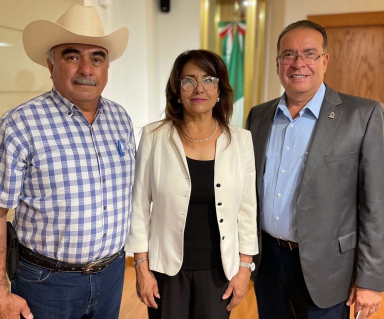 Rinden protesta directores ejecutivos de JMAS de Matamoros y de Santa Bárbara