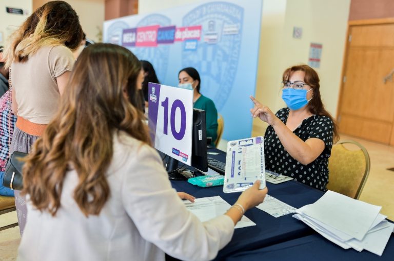 Cierra mes de junio con 620 mil 480 trámites de canje de placas en la entidad