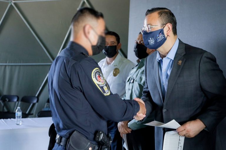 Reconoce alcalde a elementos que participaron en detenciones de alto impacto
