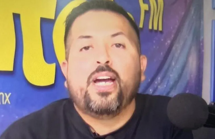 Acribillan a comunicadores de Mega Radio en plena transmisión