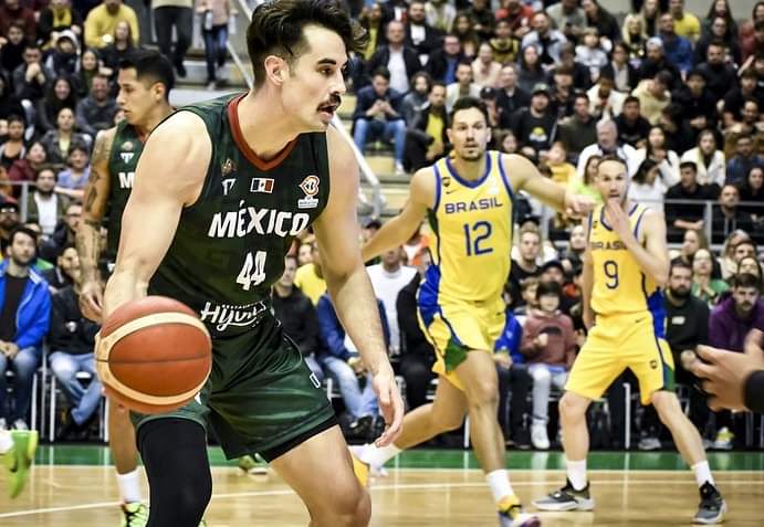 México supera a Brasil