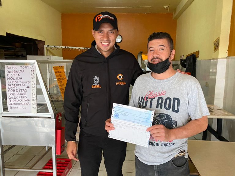 Hasta 10 mil pesos reciben locatarios del Centro afectados por las lluvias