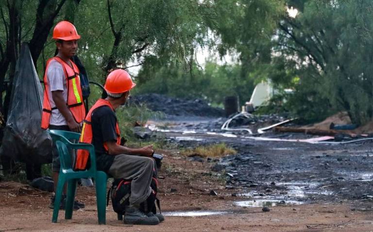 Rescate de mineros atrapados en Coahuila podría tardar casi un año