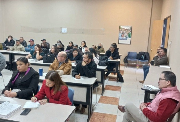 Instruyen en materia de Protección Civil a personal de Albergues Escolares Rurales