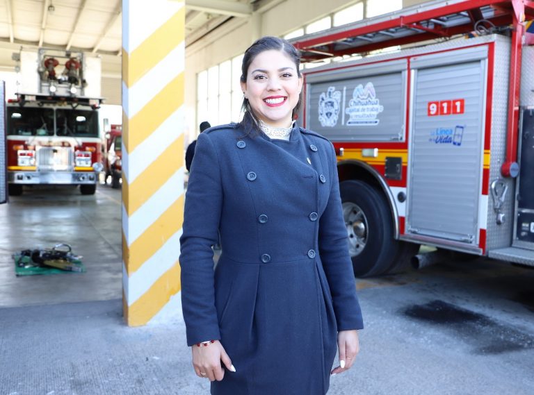 Busca alcaldesa de Meoqui replicar modelo de trabajo de Bomberos y Policía Municipal de la Capital