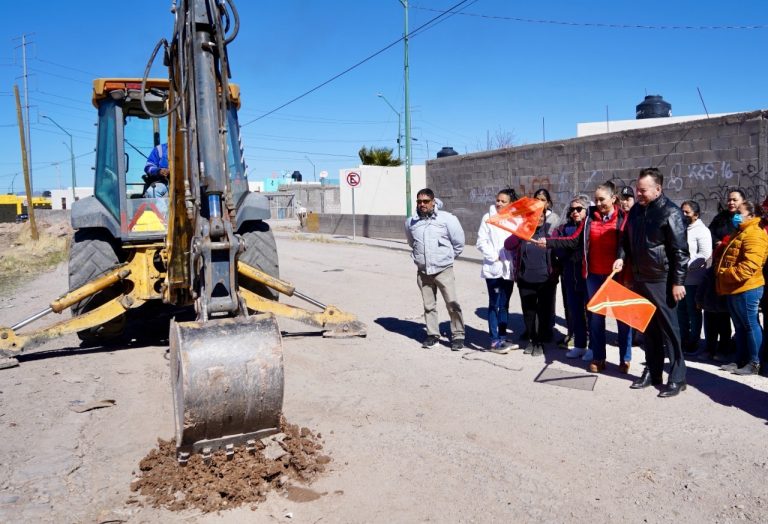 Comienza Gobierno del Estado rehabilitación de calles en Aquiles Serdán