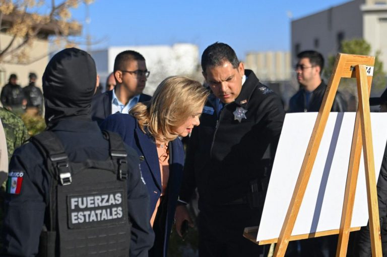 Encabeza gobernadora Maru Campos mesa de seguridad en Ciudad Juárez