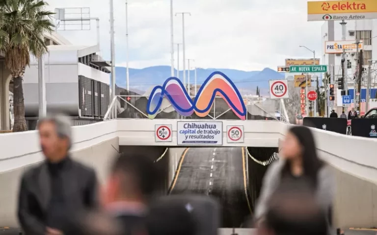 Entregan Maru Campos y alcalde de Chihuahua Distribuidor Vial Sur; beneficiará a 350 mil capitalinos