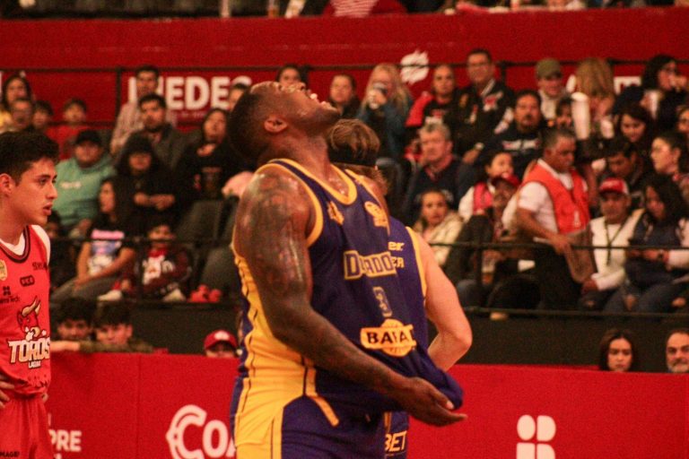 Dorados completa la faena