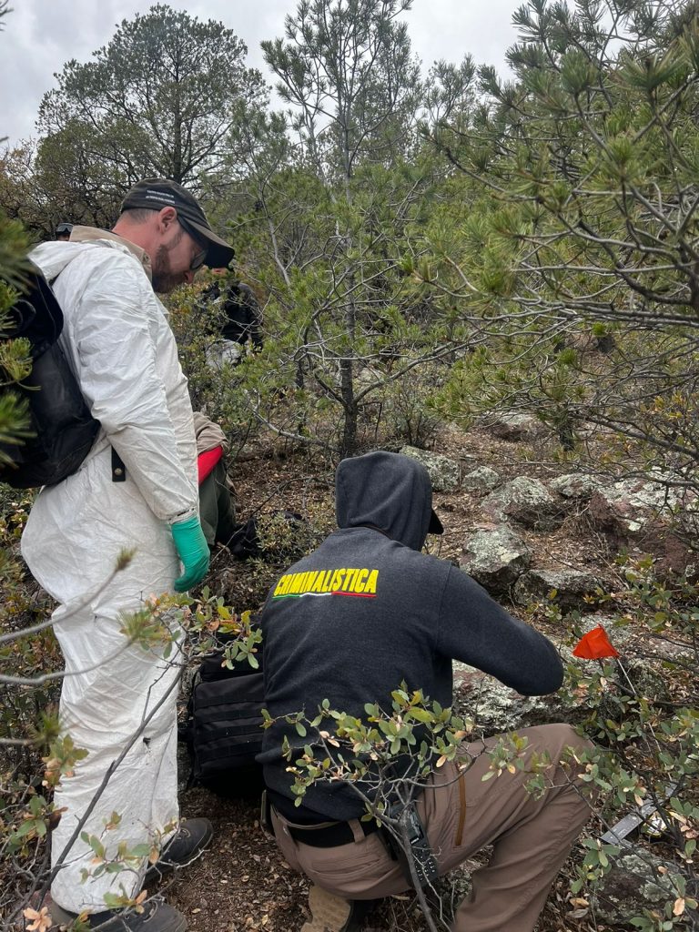 Apoya equipo forense búsqueda en Cuauhtémoc