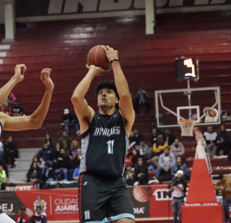 Apaches regresa al liderato