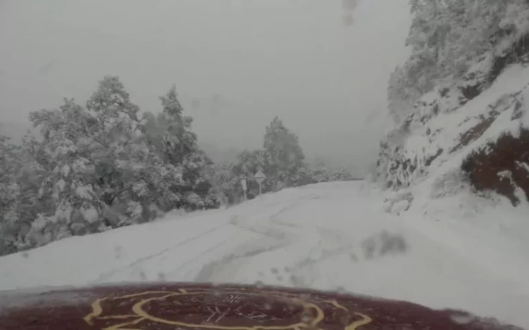 Reporta Protección Civil Estatal el cierre de tramos carreteros por nevadas en la región noroeste