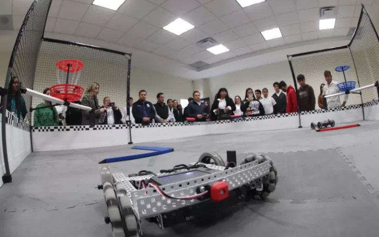 Inauguran nuevas salas de robótica e innovación en el Cobach plantel 22 Ojinaga