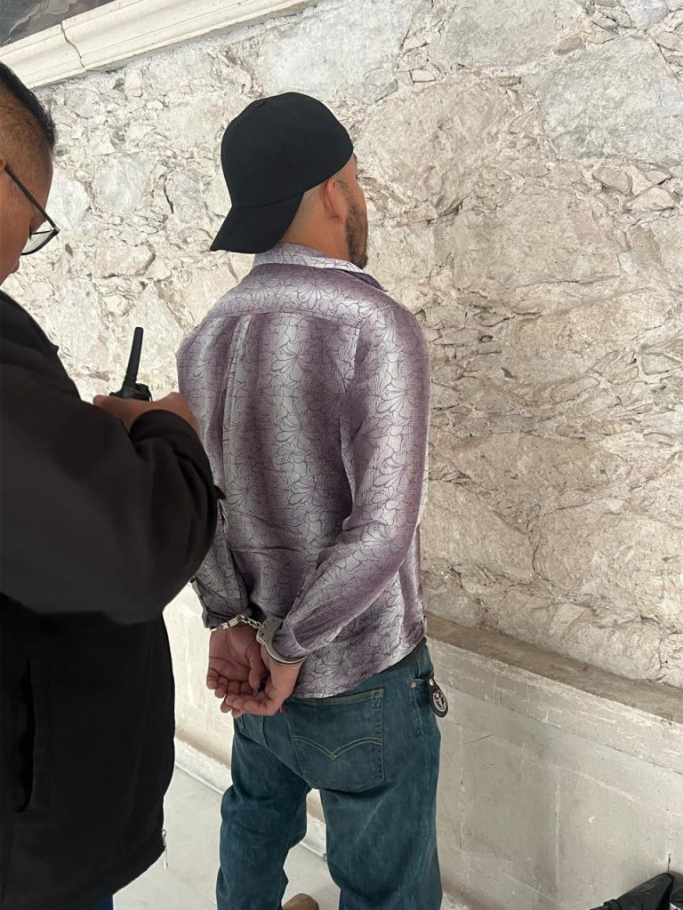 Cae sospechoso en Palacio de Gobierno