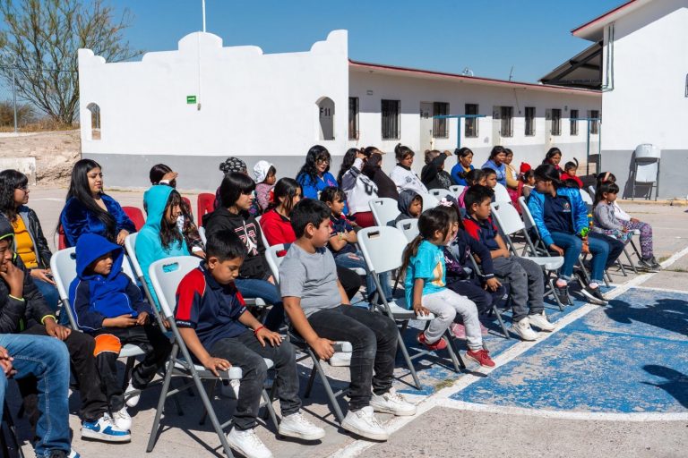 Inicia ciclo escolar en 32 escuelas para migrantes en el estado