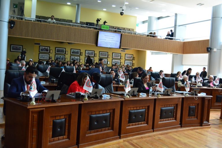 Busca Congreso la deducibilidad de los servicios de guardería