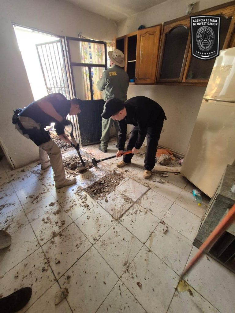 Hallan fosa clandestina con tres cuerpos en Juárez