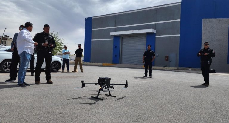 Presenta personal de la SSPE examen práctico de pilotaje de dron