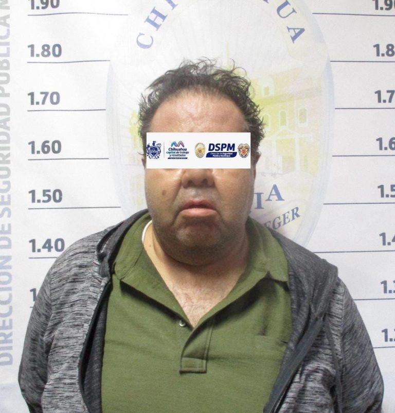 ¡De película! Cae roba carros con apoyo de conductor que chocó al huir