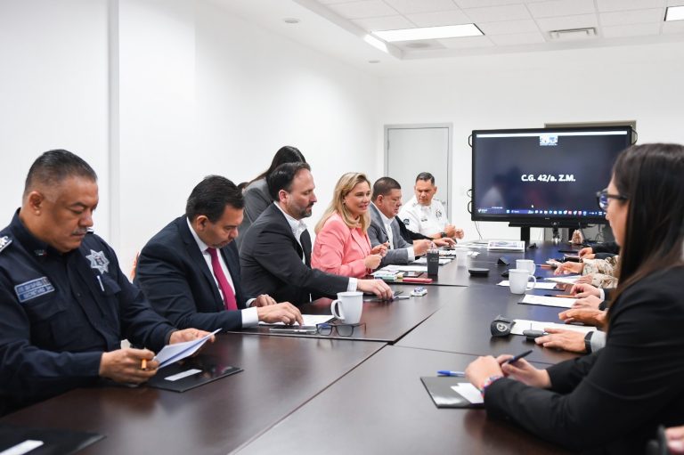 Analizan crisis migratoria en Juárez