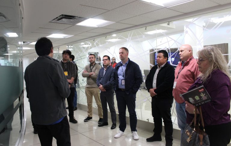 Conocen empresarios franceses vigilancia y seguridad de Chihuahua
