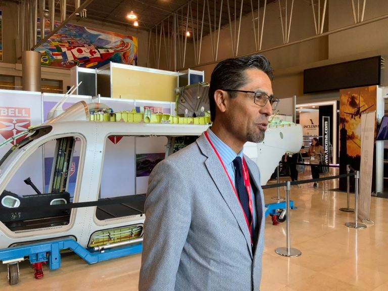 Vuela planta Bell en producción de su cabina número 800