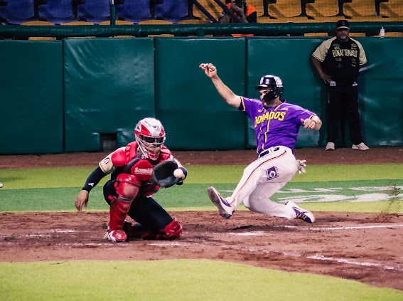 Dorados hilvana triunfos