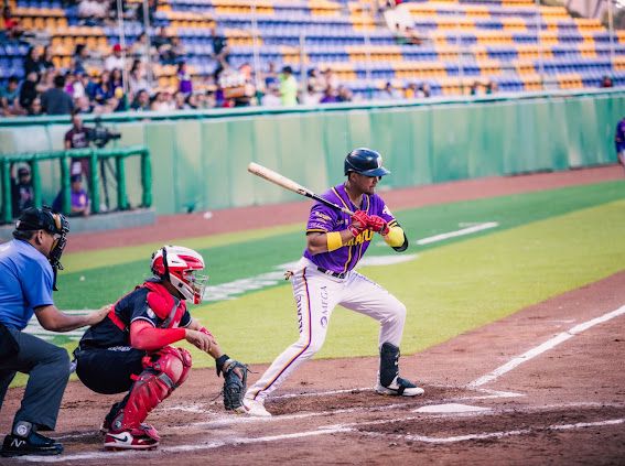 Dorados tiene noche para olvidar