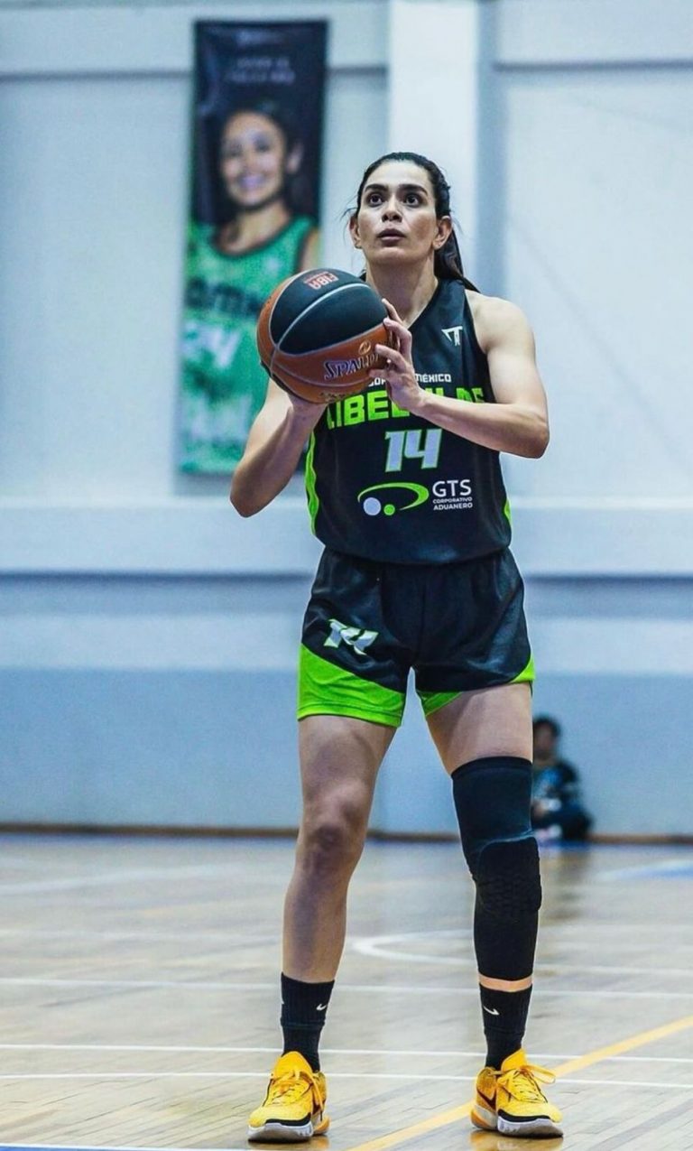 Crece el roster de Adelitas