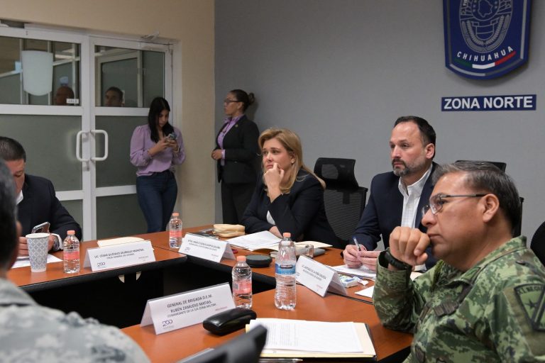 Encabeza Gobernadora reunión de la Mesa de Seguridad en Ciudad Juárez