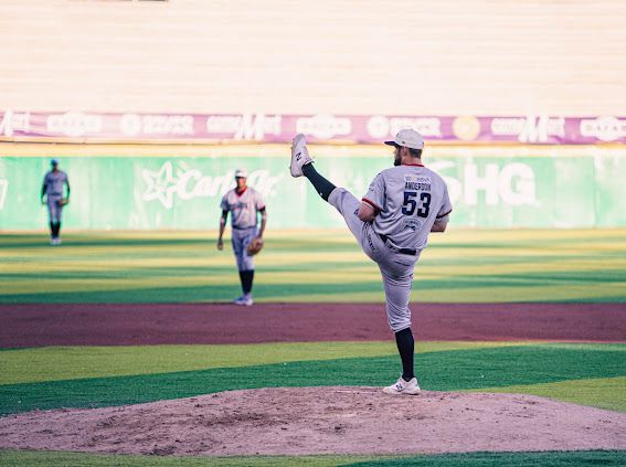Sultanes empareja la serie