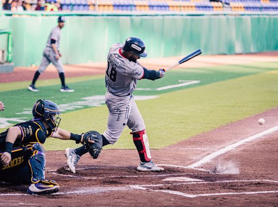 Sultanes se lleva la serie