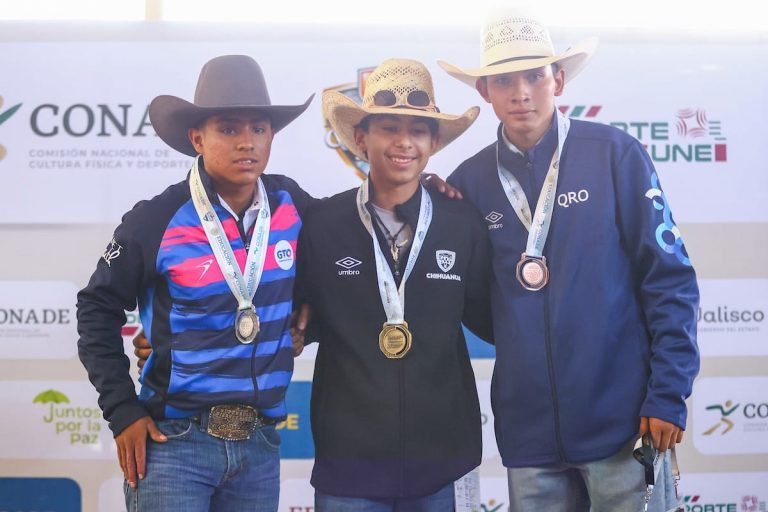 Jinetes capitalinos dan las primeras 4 medallas de oro de Rodeo en Juegos Nacionales CONADE