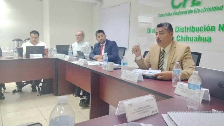 Celebran en Chihuahua séptima reunión de CFE y productores