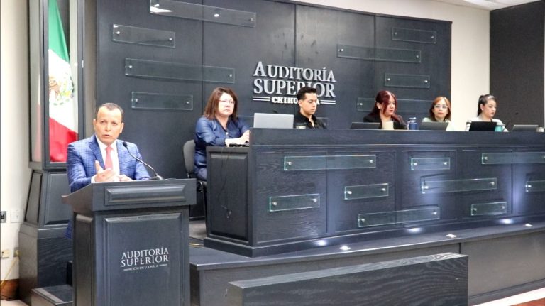 Llama Auditor Superior a servidores públicos a aplicar procedimientos eficientes y sin corrupción