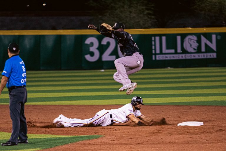 Dorados amarra la serie ante Algodoneros